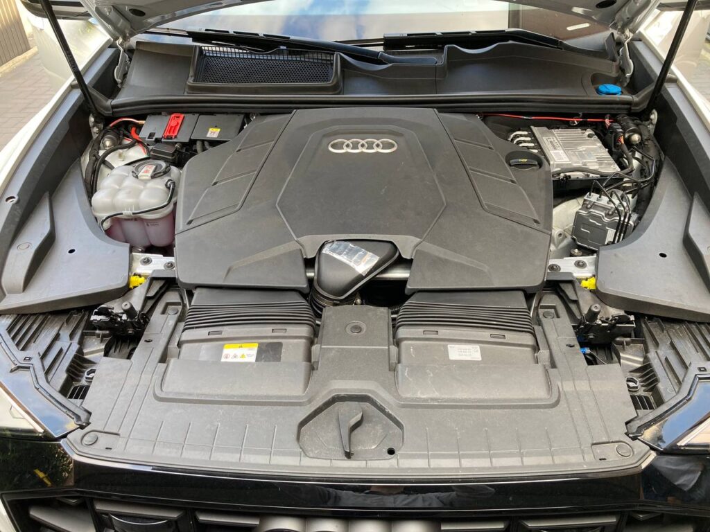 photo_2024-10-11_00-56-50 Optimierte Verkabelung des Motors für bessere Energieeffizienz und Fahrzeugdynamik durch die Strömungsoptimierungstechnologie von 369Tech.